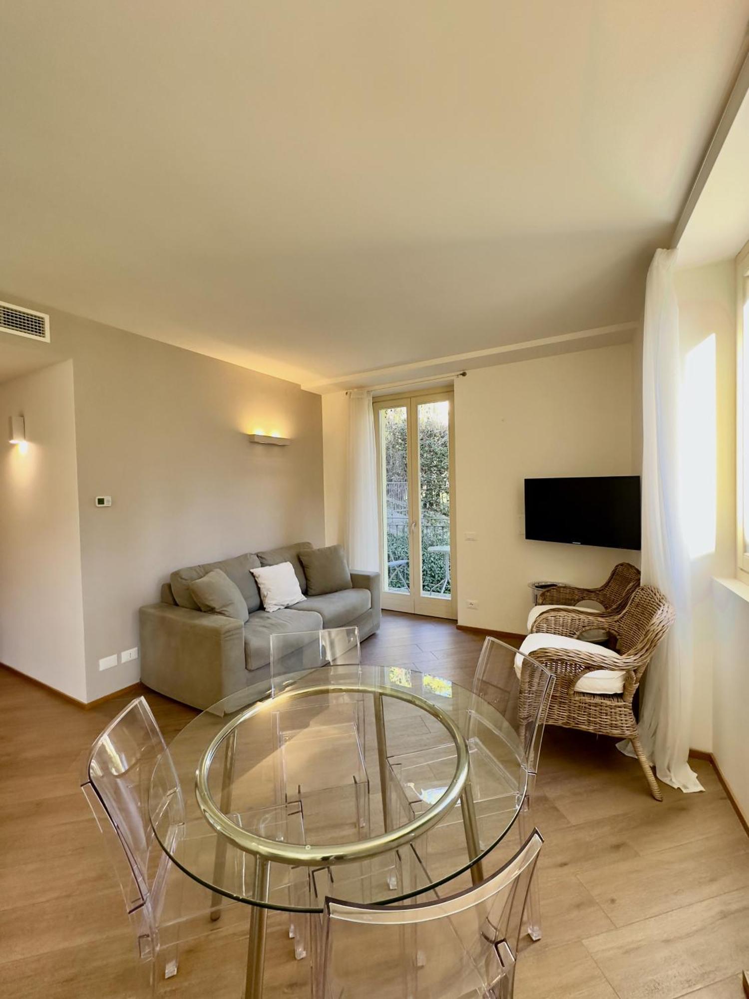 Residence Matilde Oliveto Lario Buitenkant foto